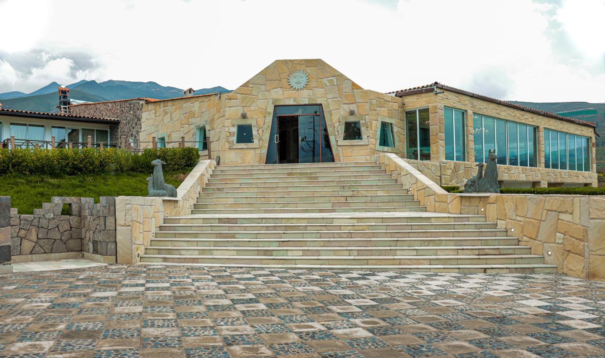 Hotel Puerta Del Sol Colca Yanque エクステリア 写真